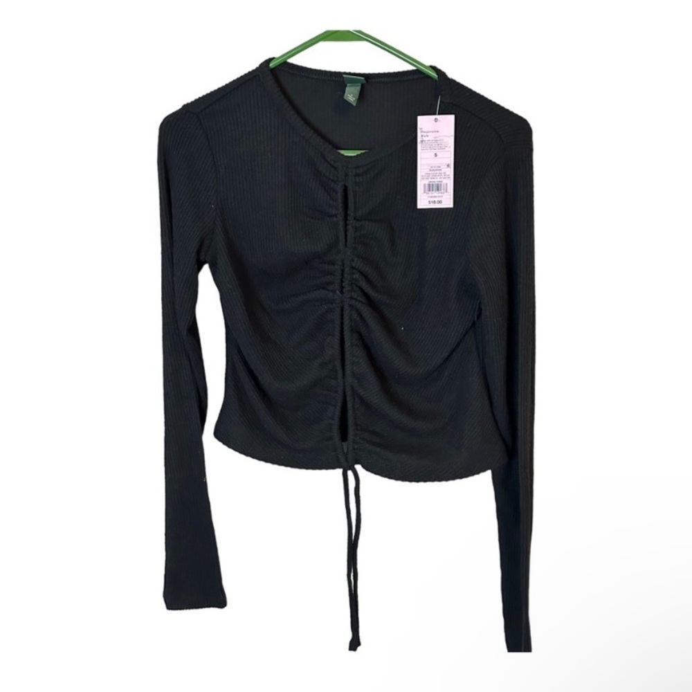 NWT Wild Fable black cropped long sleeve Sz Small
